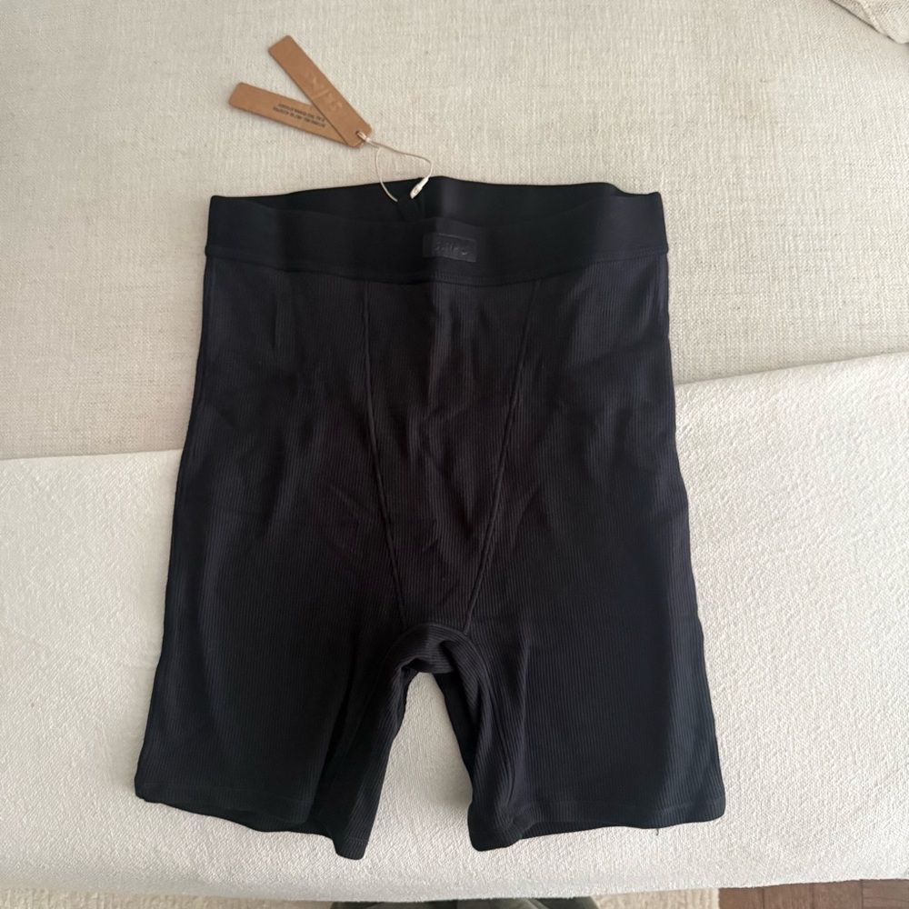 Skims Cotton Rib Boxer Short